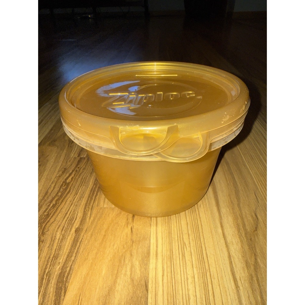 Ziploc Gold Limited Edition 56oz Round Food Containers Set of 2 Lid